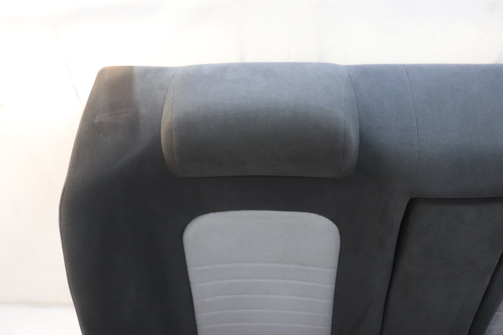 [USED] NISSAN Rear Seat Set – Skyline ER34 25GT Turbo (Late Model) 4-Door #1100333203