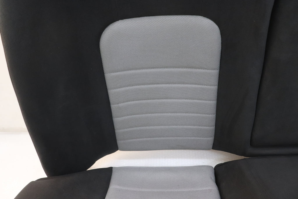 [USED] NISSAN Rear Seat Set – Skyline ER34 25GT Turbo (Late Model) 4-Door #1100333203