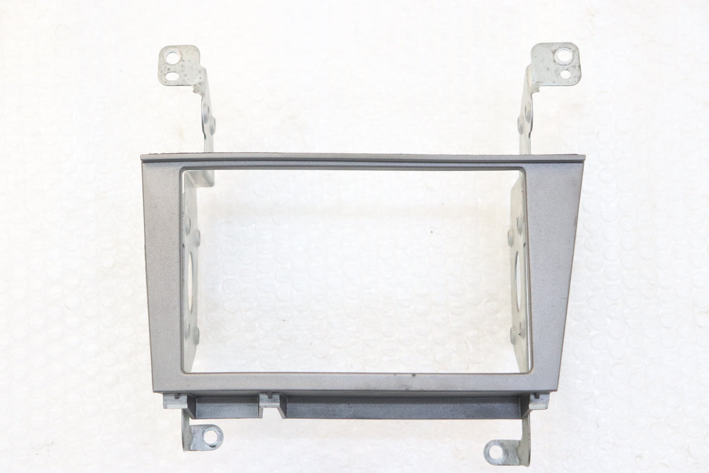 [USED] NISSAN Audio Surround Panel – Skyline ER34 25GT Turbo (Late Model) 4-Door #1100333204