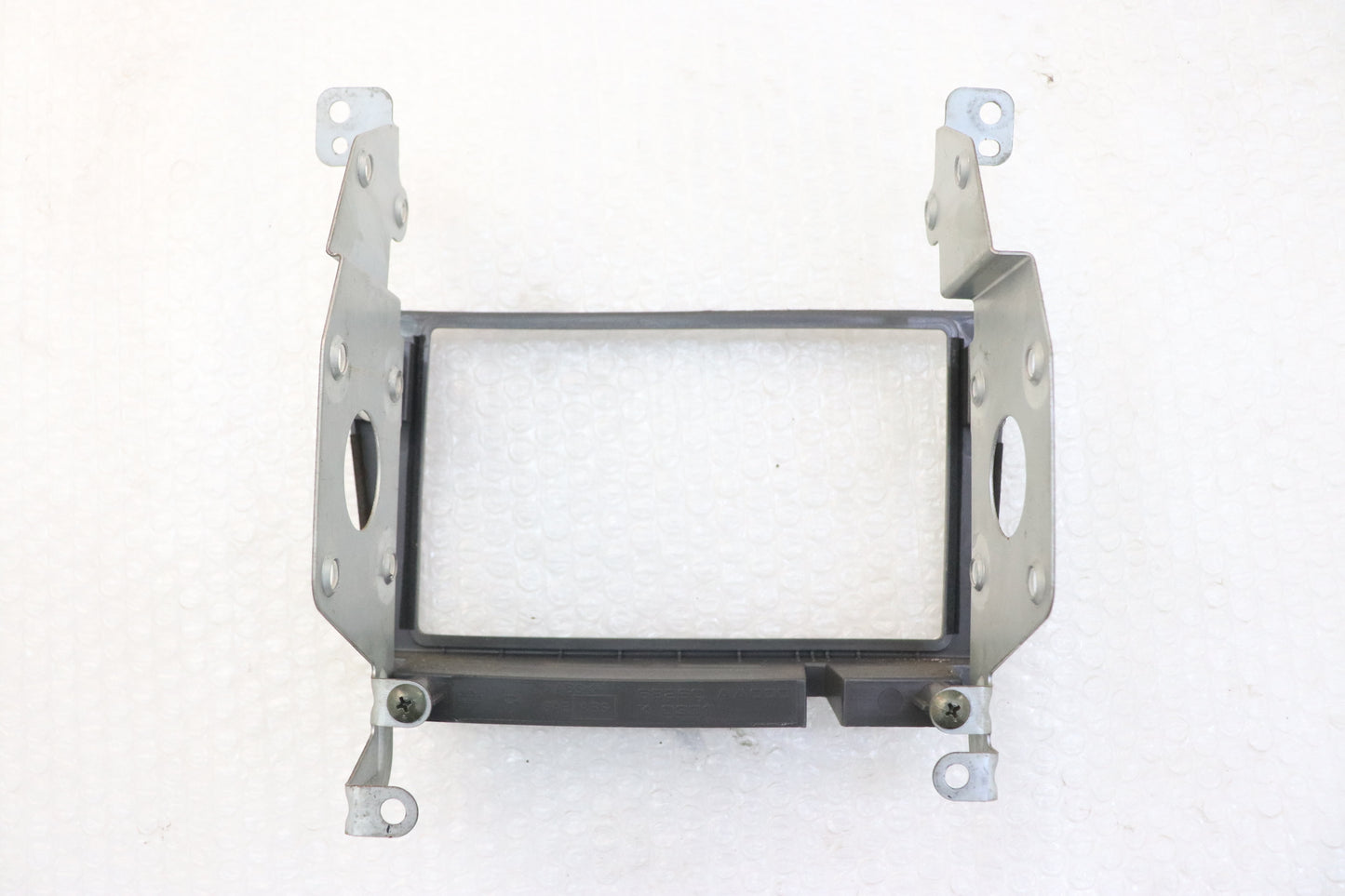 [USED] NISSAN Audio Surround Panel – Skyline ER34 25GT Turbo (Late Model) 4-Door #1100333204