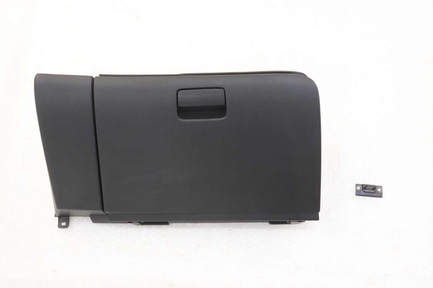 [USED] NISSAN Glove Box – Skyline ER34 25GT Turbo (Late Model) 4-Door #1100333207