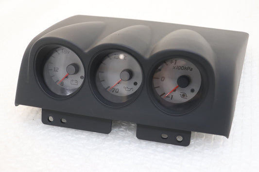 [USED] NISSAN Triple Gauge Cluster – Skyline ER34 25GT Turbo (Late Model) 4-Door #1100333208