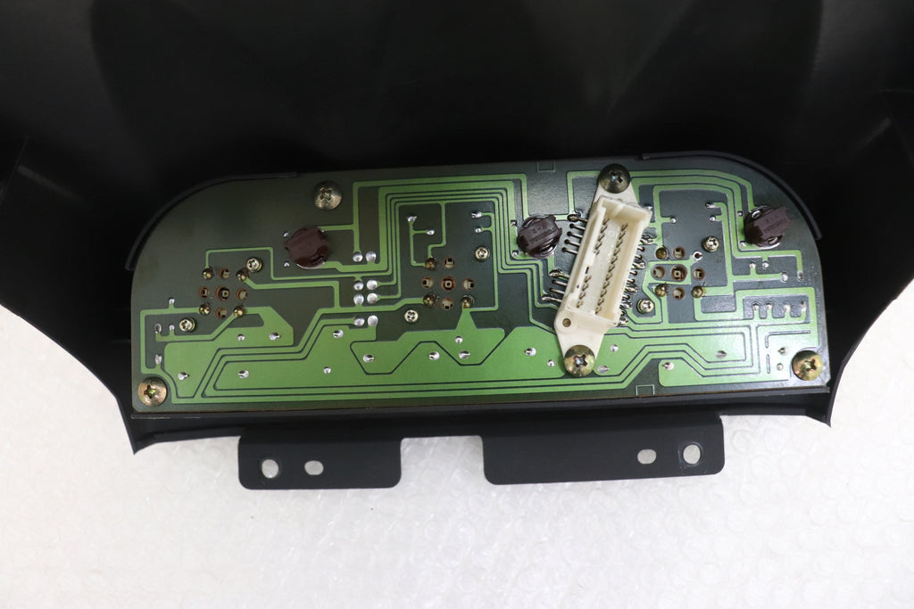 [USED] NISSAN Triple Gauge Cluster – Skyline ER34 25GT Turbo (Late Model) 4-Door #1100333208