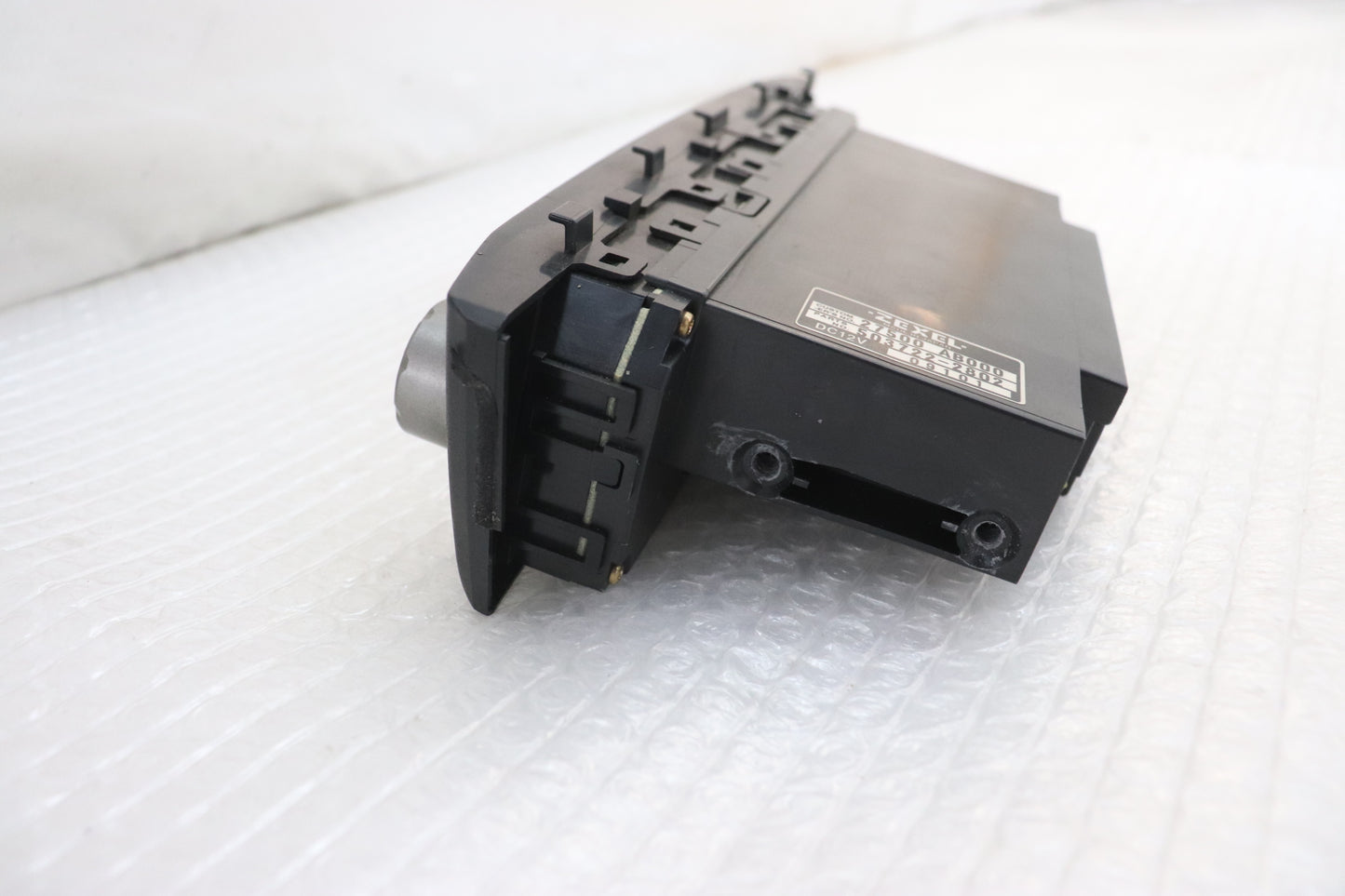 [USED] NISSAN A/C Climate Control Unit – Skyline ER34 25GT Turbo (Late Model) 4-Door #1100333209