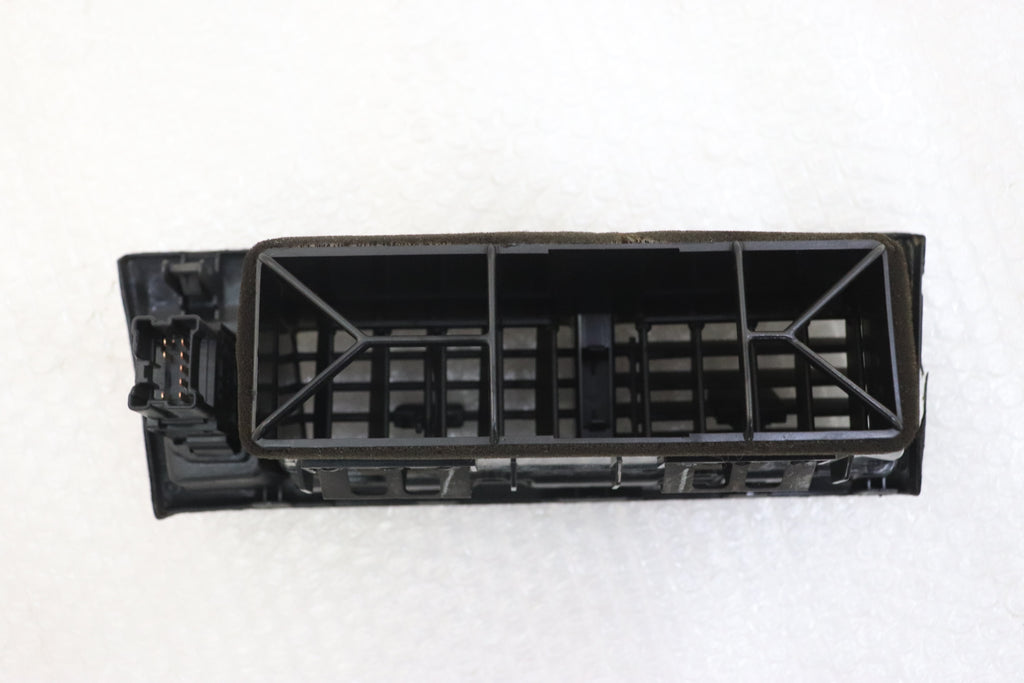 [USED] NISSAN Center A/C Vent – Skyline ER34 25GT Turbo (Late Model) 4-Door #1100333210