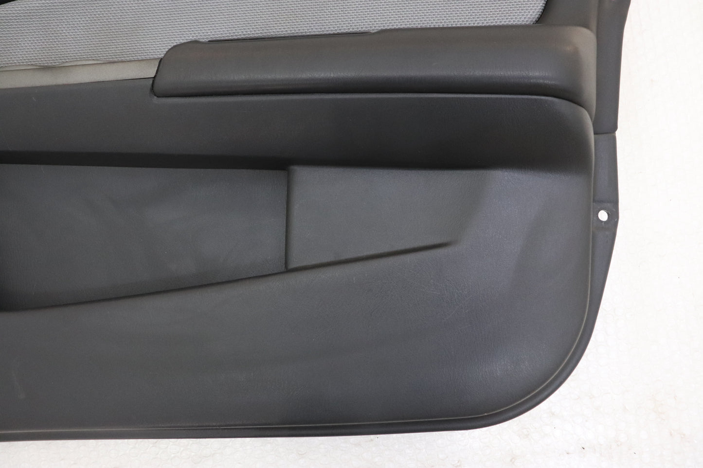 [USED] NISSAN Front Door Trim Panel (Driver Side) – Skyline ER34 25GT Turbo (Late Model) 4-Door #1100333217