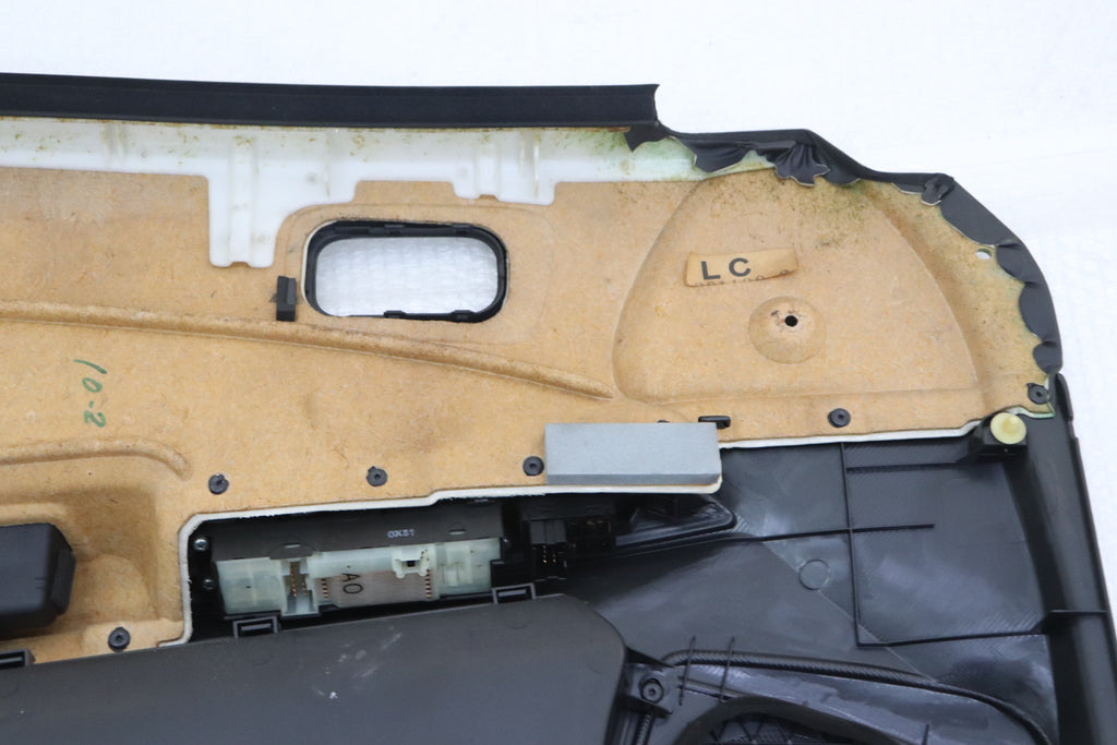 [USED] NISSAN Front Door Trim Panel (Driver Side) – Skyline ER34 25GT Turbo (Late Model) 4-Door #1100333217