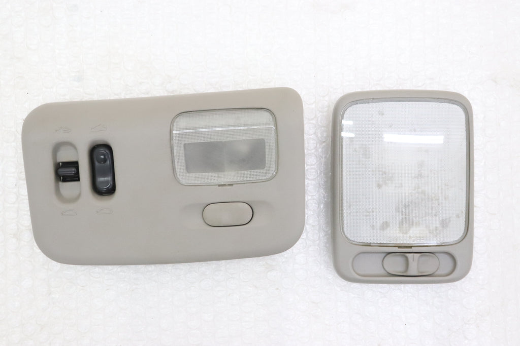 [USED] NISSAN Dome Light & Map Light with Sunroof Switch – Skyline ER34 25GT Turbo (Late Model) 4-Door #1100333247