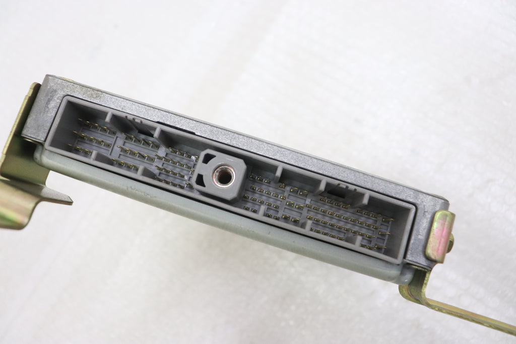 [USED] NISSAN Key Cylinder Set with ECU – Skyline ER34 25GT Turbo (Late Model) 4-Door #1100333249