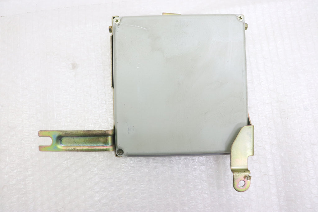 [USED] NISSAN Key Cylinder Set with ECU – Skyline ER34 25GT Turbo (Late Model) 4-Door #1100333249