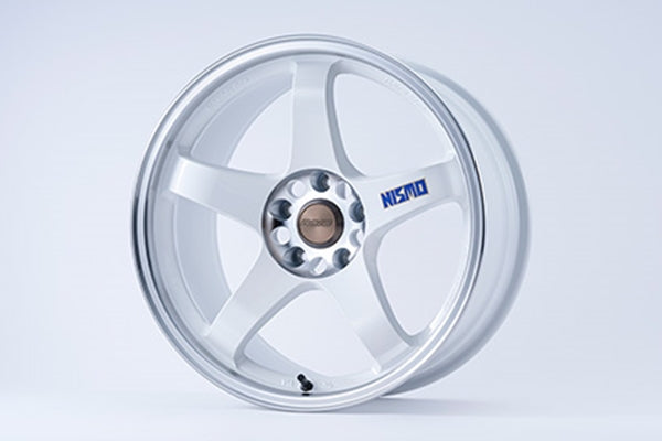 NISMO 40TH ANNIVERSARY LMGT4 18 дюймов - набор из 4 шт. 