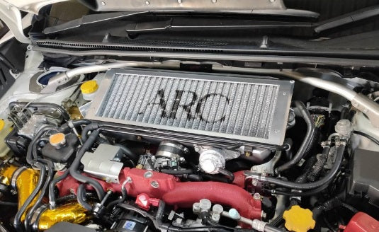 Интеркулер с дуговой пайкой M075 - WRX STI VAB EJ20 ##140121067 