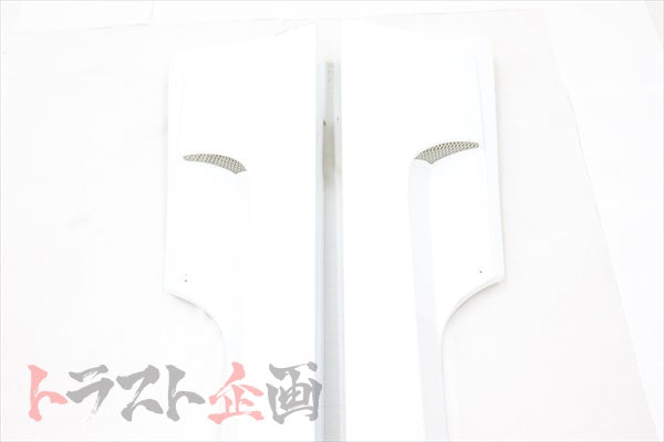 Комплект боковых юбок GReddy FRP - Skyline BCNR33 ##618101132 