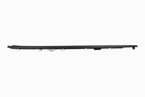 NISSAN Outer Door Molding LHS - R34 BNR34 #663101040 NISSAN