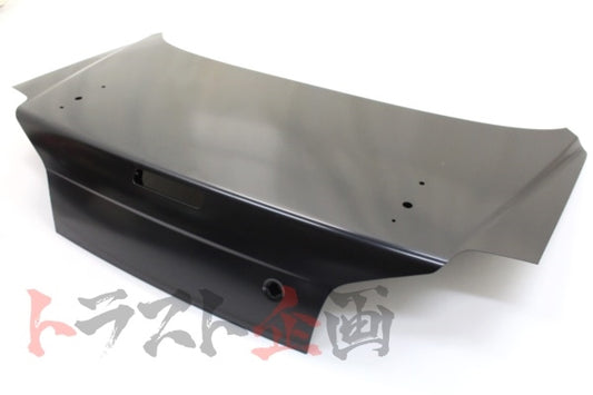 OEM Nissan Trunk With Rear Spoiler Hole - BNR34 #663101295 - Trust Kikaku