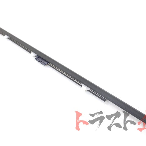 OEM Nissan Outer Door Moulding RHS - BCNR33 R33 2 Doors #663101501 - Trust Kikaku