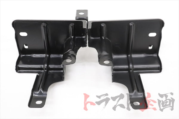 NISSAN Headlight Bracket LH & RH Set - S15 ##663101791S1 NISSAN