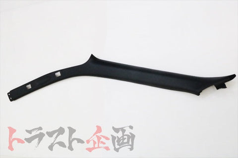 NISSAN A-Pillar Garnish LHS BNR34 #663111554 NISSAN