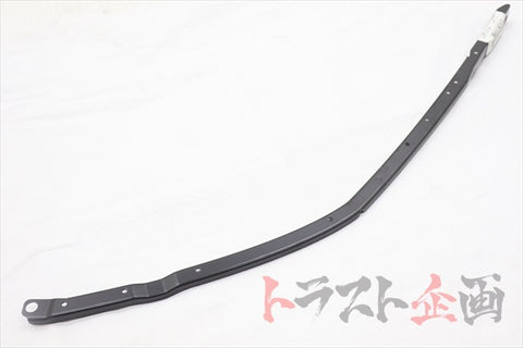 Верхняя пластина переднего бампера Mitsubishi, правая - Evo 7/8/9 CT9A ##868101013 