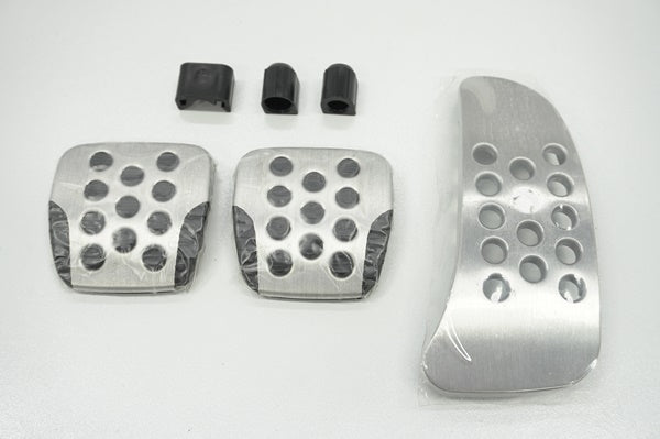 NISSAN Aluminum Pedal Cover Set - Skyline BNR34 18016-AB000 46531-AB000 #663111101S1 NISSAN