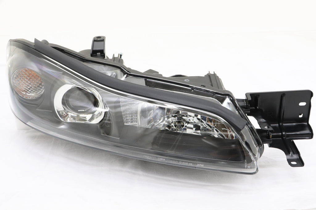 Ксеноновая фара NISSAN RHS - S15 ##663101944 