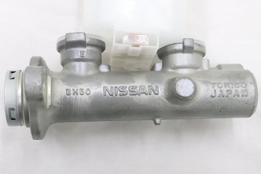 Главный тормозной цилиндр NISSAN TOKICO - BNR32 #663151618 