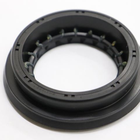 Сальник выходного вала раздаточной коробки NISSAN - Skyline BNR32 BCNR33 BNR34 #663151625 