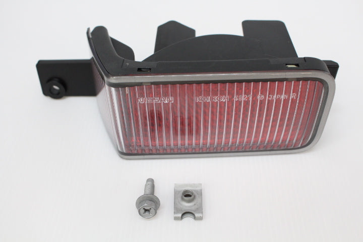 NISSAN Rear Bumper Fog Lamp RH - Skyline R34 BNR34 Early Model #663101079 NISSAN