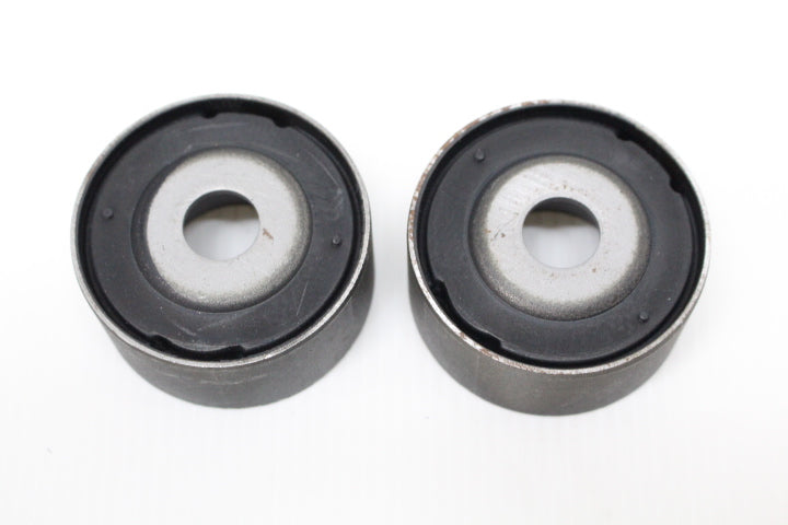 Комплект из 2-х втулок заднего дифференциала NISMO - Silvia S14 S15 Fairlady Z32 Skyline BNR32 BNR34 #660151476S1 