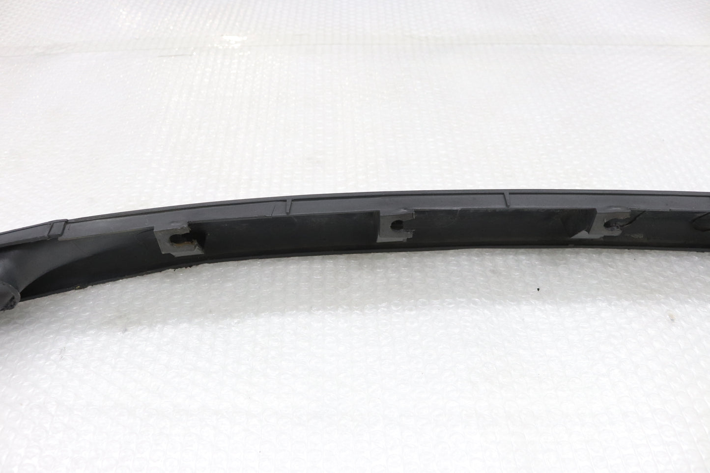 [USED] NISSAN Lip Spoiler - BNR32 #2100419186