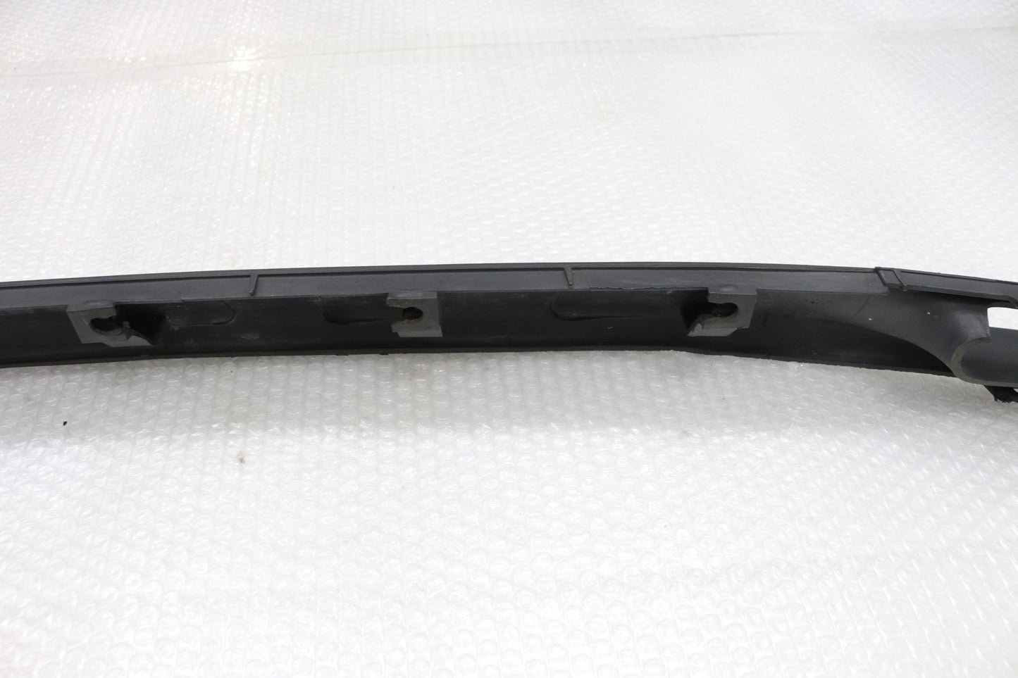 [USED] NISSAN Lip Spoiler - BNR32 #2100419186