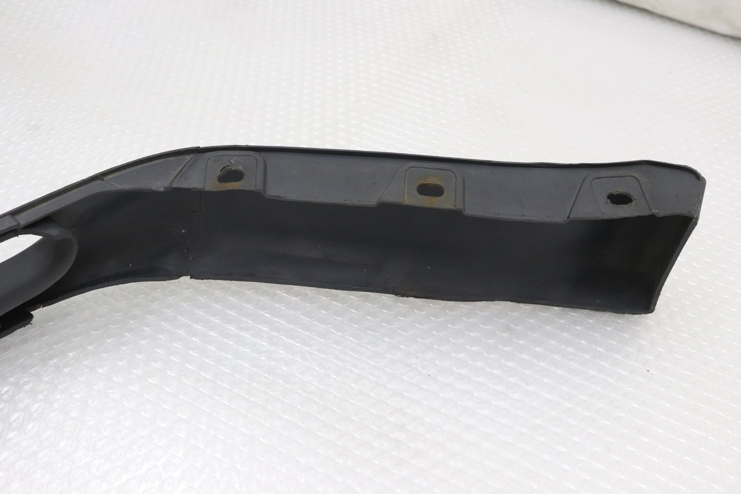 [USED] NISSAN Lip Spoiler - BNR32 #2100419186