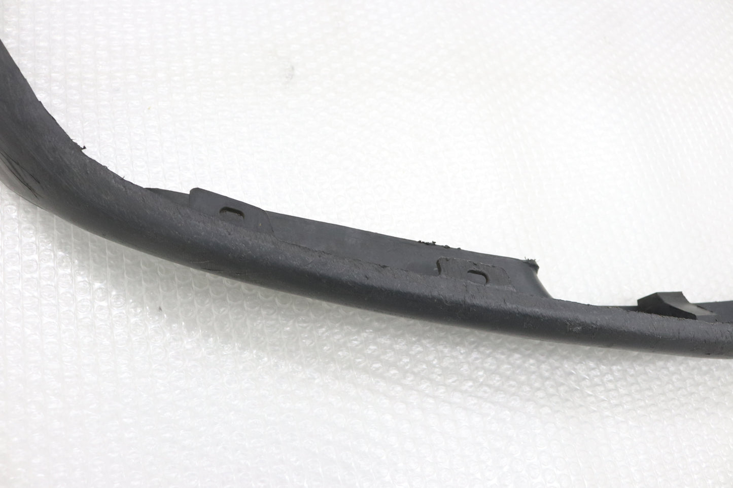 [USED] NISSAN Lip Spoiler - BNR32 #2100419186